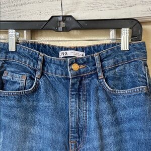 Zara Blue Jeans Sz 4 Women’s